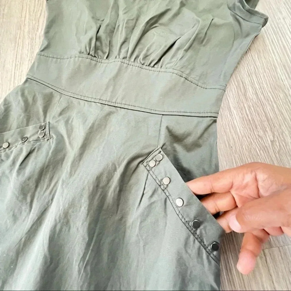 DYNAMITE KAKI GREEN ARMY MINI BACK ZIPPER DRESS SIZE XS - Picture 4 of 14